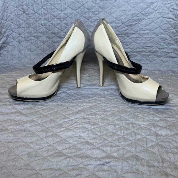 5/ $25 ANNE Michelle Peep Toe Mary Jane Pump 7.5 - Picture 3 of 11